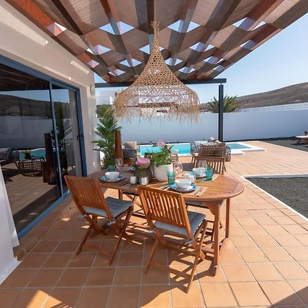 Villa Guajara By Villalia Playa Blanca  Buitenkant foto